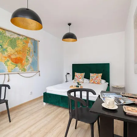 Stylish Dietla With Balcony In By Renters * クラクフ