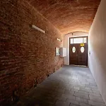 Stylish Dietla With Balcony In By Renters Krakau