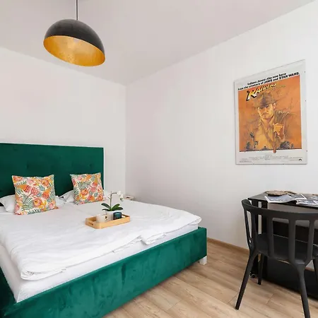 Apartment Stylish Dietla With Balcony In By Renters